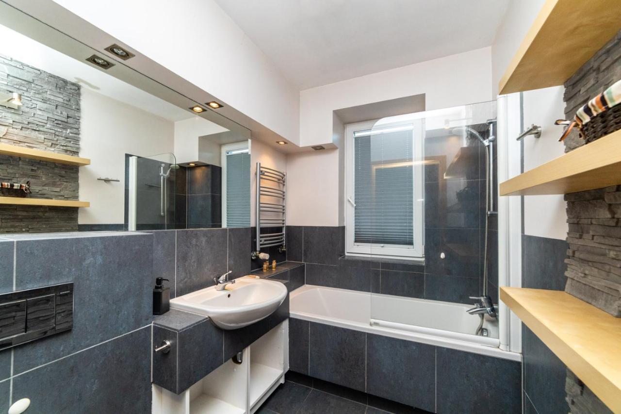 Grey By Oneapartments Danzica Esterno foto