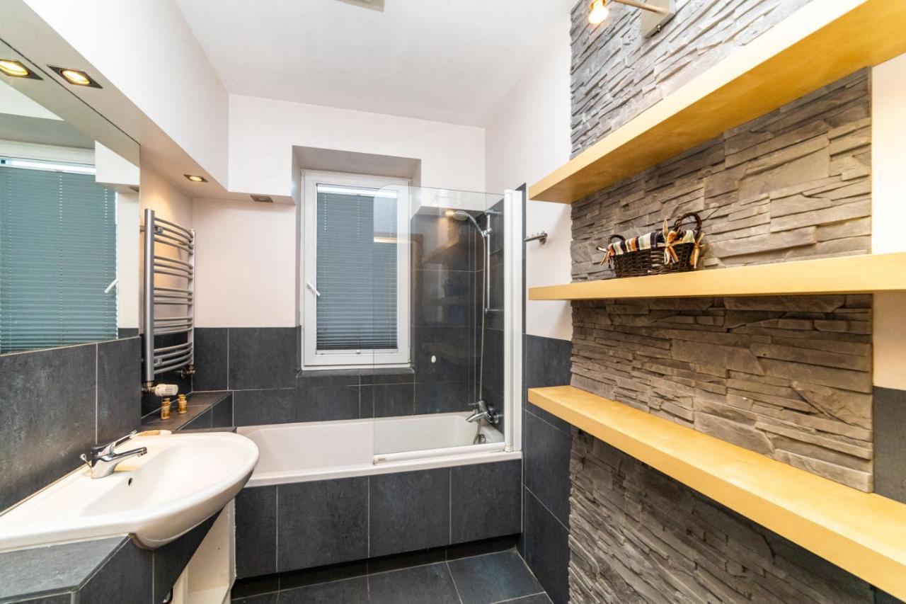 Grey By Oneapartments Danzica Esterno foto